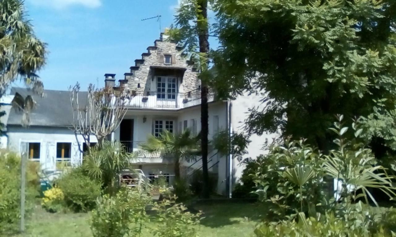 Chambres d'hôtes L'Oustal Oloron-Sainte-Marie Exterior foto